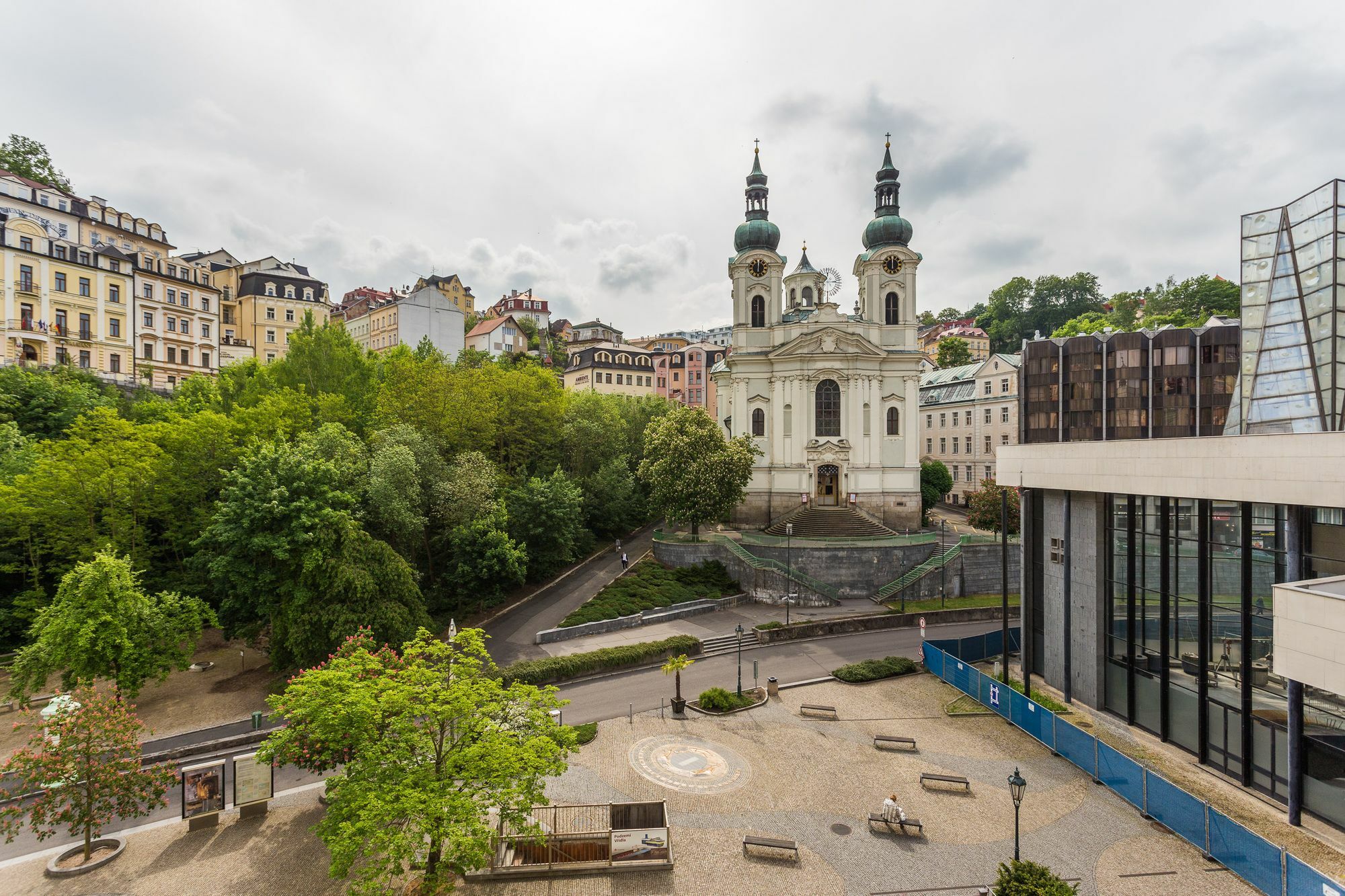 Апартаменты Karlsbad Prestige Экстерьер фото
